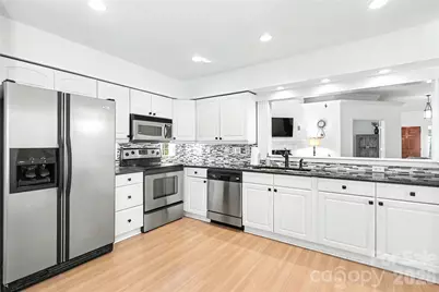 804 Mill Run Drive, Charlotte, NC 28209 - Photo 34