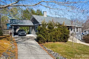 294 S Caldwell St, Brevard, NC 28712 - Photo 1