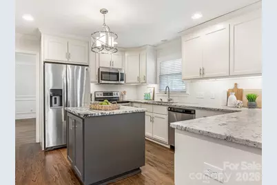 6706 Brynwood Drive, Charlotte, NC 28220 - Photo 10