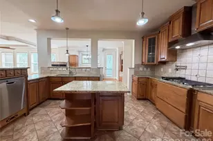 2016 Rocky Stream Rd, York, SC 29745 - Photo 2