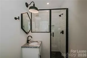 616 Oakland Ave, Charlotte, NC 28204 - Photo 22