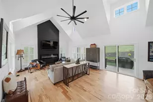 157 Franklin Ln, Taylorsville, NC 28681 - Photo 8