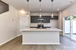 3041 Hutton Gdns Ln, Charlotte, NC 28269 - Photo 8