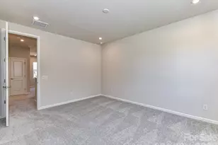 3041 Hutton Gdns Ln, Charlotte, NC 28269 - Photo 16