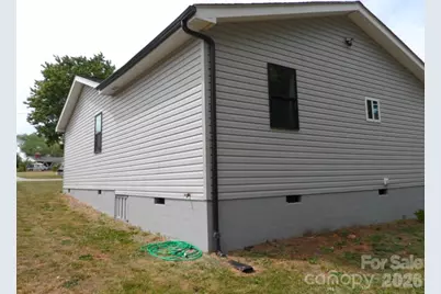 244 Holly Street, Hudson, NC 28638 - Photo 34