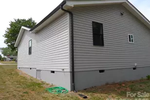 244 Holly St, Hudson, NC 28638 - Photo 34