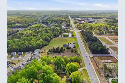 1386 Highway 55 Highway E, Clover, SC 29710 - Photo 10