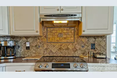 187 Fox Den Circle, Statesville, NC 28677 - Photo 10