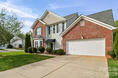 2001 Lake Vista Drive, Mount Holly, NC 28120 - Photo 2