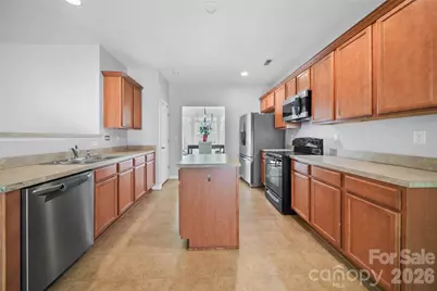 2001 Lake Vista Drive, Mount Holly, NC 28120 - Photo 12