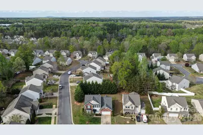 2001 Lake Vista Drive, Mount Holly, NC 28120 - Photo 22