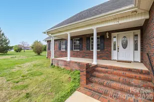 115 Emma Ln, Statesville, NC 28625 - Photo 4