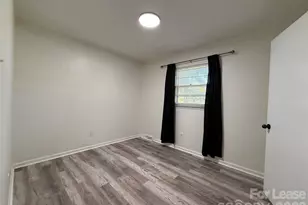 201 Allison Dr, Matthews, NC 28104 - Photo 16