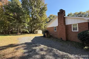 201 Allison Dr, Matthews, NC 28104 - Photo 30