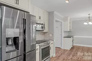 2503 Bathgate Ln, Matthews, NC 28105 - Photo 14