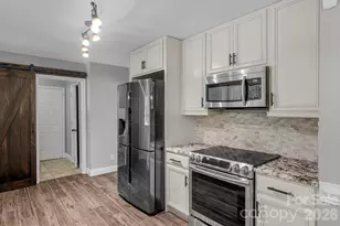2503 Bathgate Ln, Matthews, NC 28105 - Photo 12