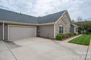 1434 Somersby Cir, Gastonia, NC 28054 - Photo 2