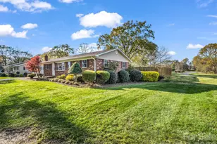 913 Webb Rd, Ellenboro, NC 28040 - Photo 38