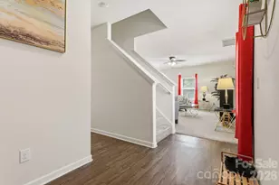 9528 Weikert Rd, Charlotte, NC 28215 - Photo 4