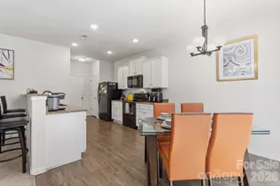 9528 Weikert Rd, Charlotte, NC 28215 - Photo 10