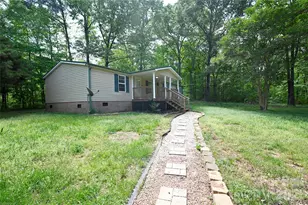 1415 Smith Woods Ln, Hickory Grove, SC 29717 - Photo 16