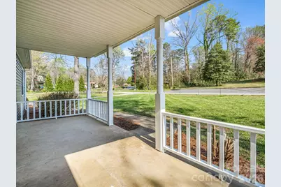 347 Crestview Street, Rutherfordton, NC 28139 - Photo 10