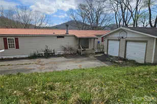153 Kel Mil Rd, Waynesville, NC 28785 - Photo 1