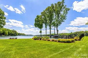 24 E Toxaway Shores Rd, Lake Toxaway, NC 28747 - Photo 32