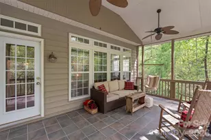 7900 Wilby Hollow Dr, Charlotte, NC 28270 - Photo 10