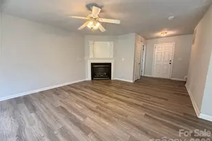 2312 Meadecroft Rd, Charlotte, NC 28214 - Photo 6