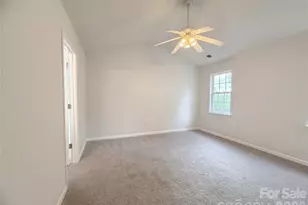 2312 Meadecroft Rd, Charlotte, NC 28214 - Photo 14