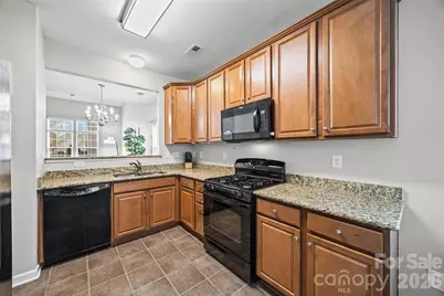 2009 Oxford Heights, Fort Mill, SC 29715 - Photo 4