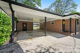 235 Cantiberry Dr, Salisbury, NC 28146 - Photo 4