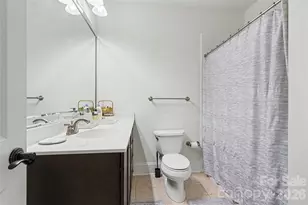 6705 Louisburg Square Ln, Charlotte, NC 28210 - Photo 22