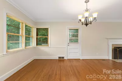 4215 Chelmsford Road, Charlotte, NC 28211 - Photo 6