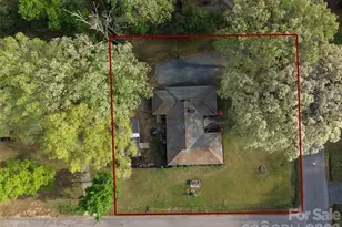 303 Breslin St, Wadesboro, NC 28170 - Photo 2