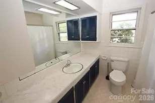 303 Breslin St, Wadesboro, NC 28170 - Photo 32