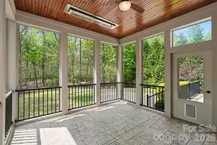 17909 Nodghia Cir, Davidson, NC 28036 - Photo 2