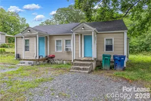 1022 Wood St, Albemarle, NC 28001 - Photo 2