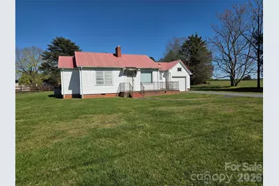 2744 N Nc 16 Business Highway, Denver, NC 28037 - Photo 1