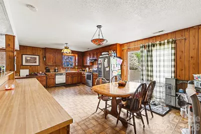 208 McGregor Road, Gastonia, NC 28056 - Photo 4