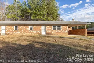 213 Roslyn Rd, Troy, NC 27371 - Photo 2