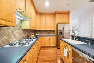 526 N Church St, Charlotte, NC 28202 - Photo 18