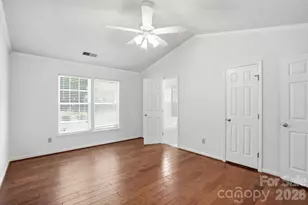 5519 Haybridge Rd, Charlotte, NC 28269 - Photo 24