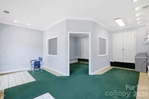 5519 Haybridge Rd, Charlotte, NC 28269 - Photo 38