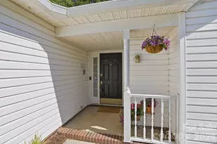 5519 Haybridge Rd, Charlotte, NC 28269 - Photo 16