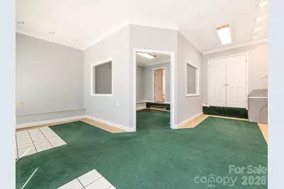 5519 Haybridge Road, Charlotte, NC 28269 - Photo 10