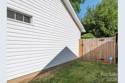 5519 Haybridge Road, Charlotte, NC 28269 - Photo 4