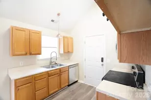 122 Addison Pl, Troutman, NC 28166 - Photo 10