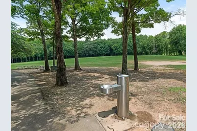 3931 Irvington Drive, Charlotte, NC 28205 - Photo 38